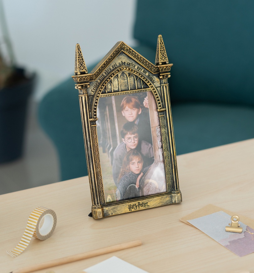 An image of Harry Potter Mirror Of Erised Photo Frame