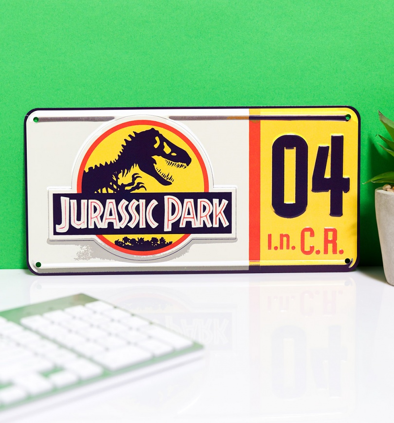 An image of Jurassic Park Numberplate Tin Sign