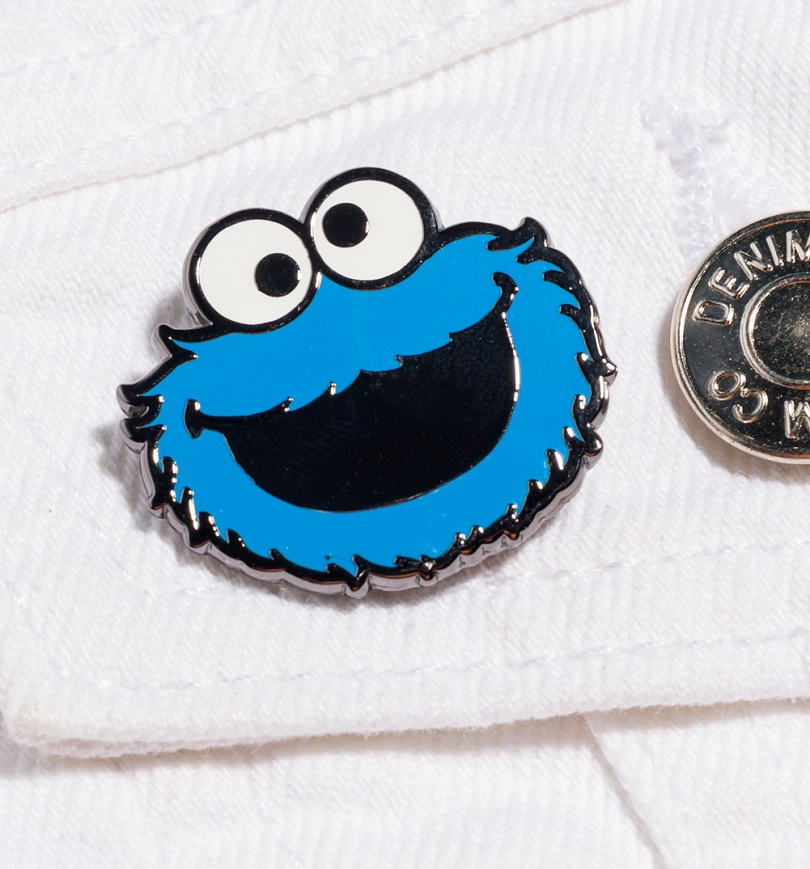 An image of Sesame Street Cookie Monster Pin Badge