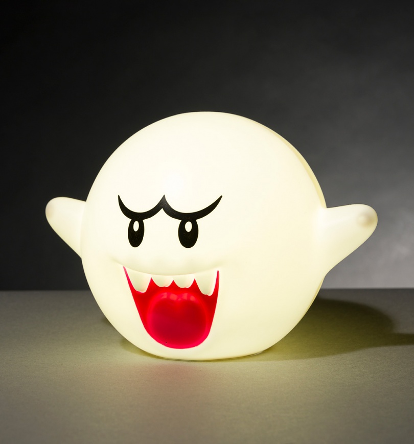 An image of Super Mario Boo Lamp With Sound